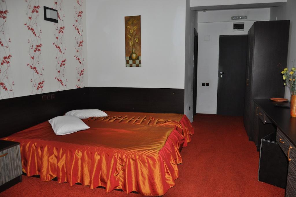 Pensiunea Valahia Brezoi Quarto foto